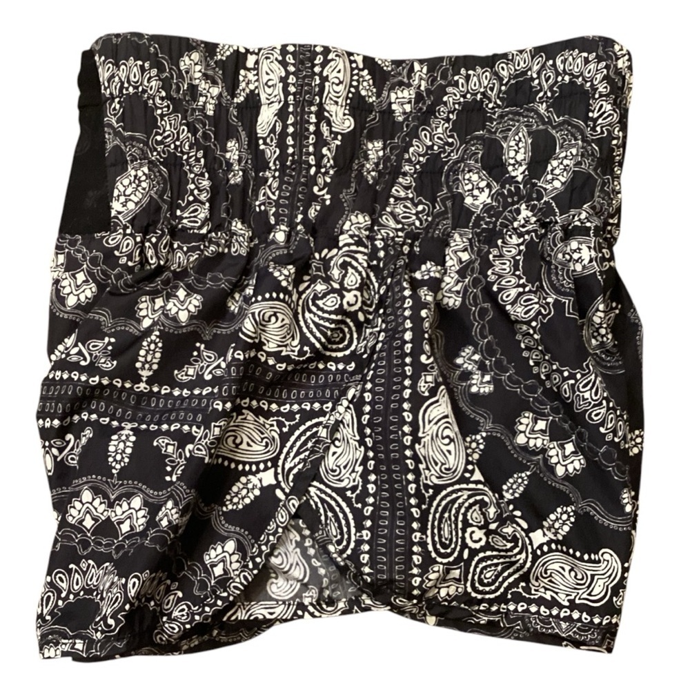 Free People Movement ‘The Way Home’ Printed Shorts Carbon Black Size Small - Picture 5 of 7